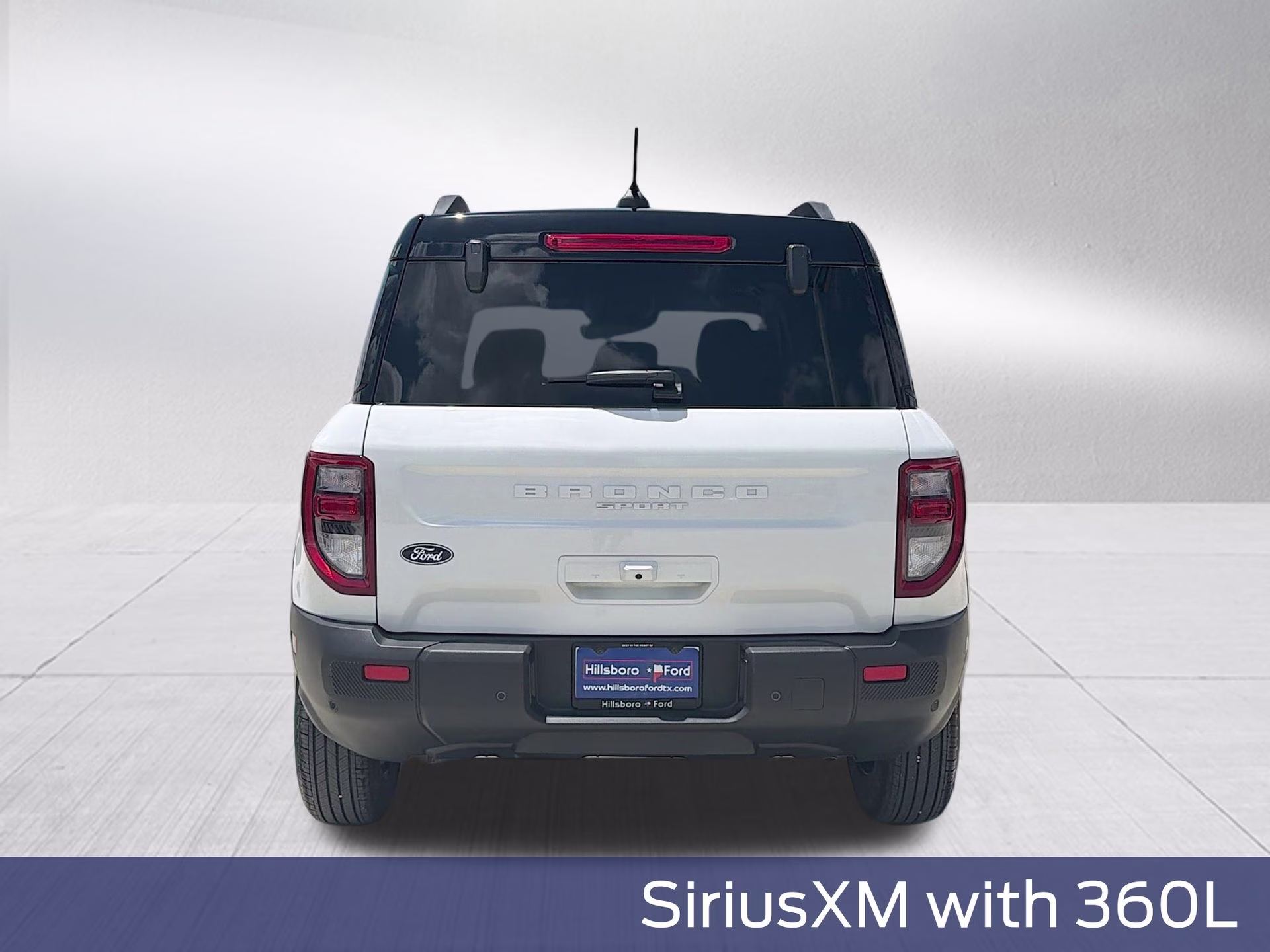 2026 Oxford White Ford Bronco Sport Outer Banks 4X4 SUV