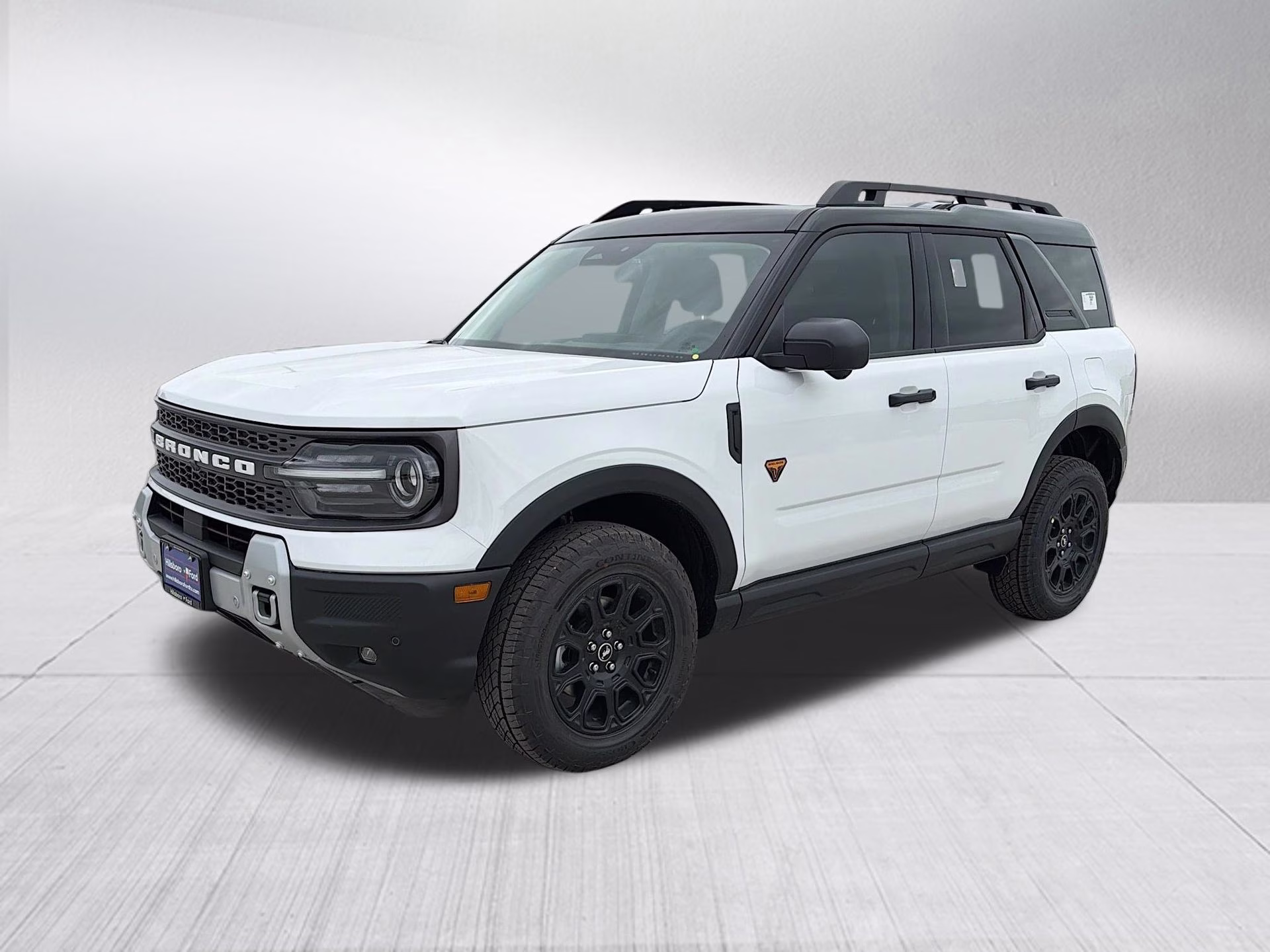 2026 Oxford White Ford Bronco Sport Badlands 4X4 SUV