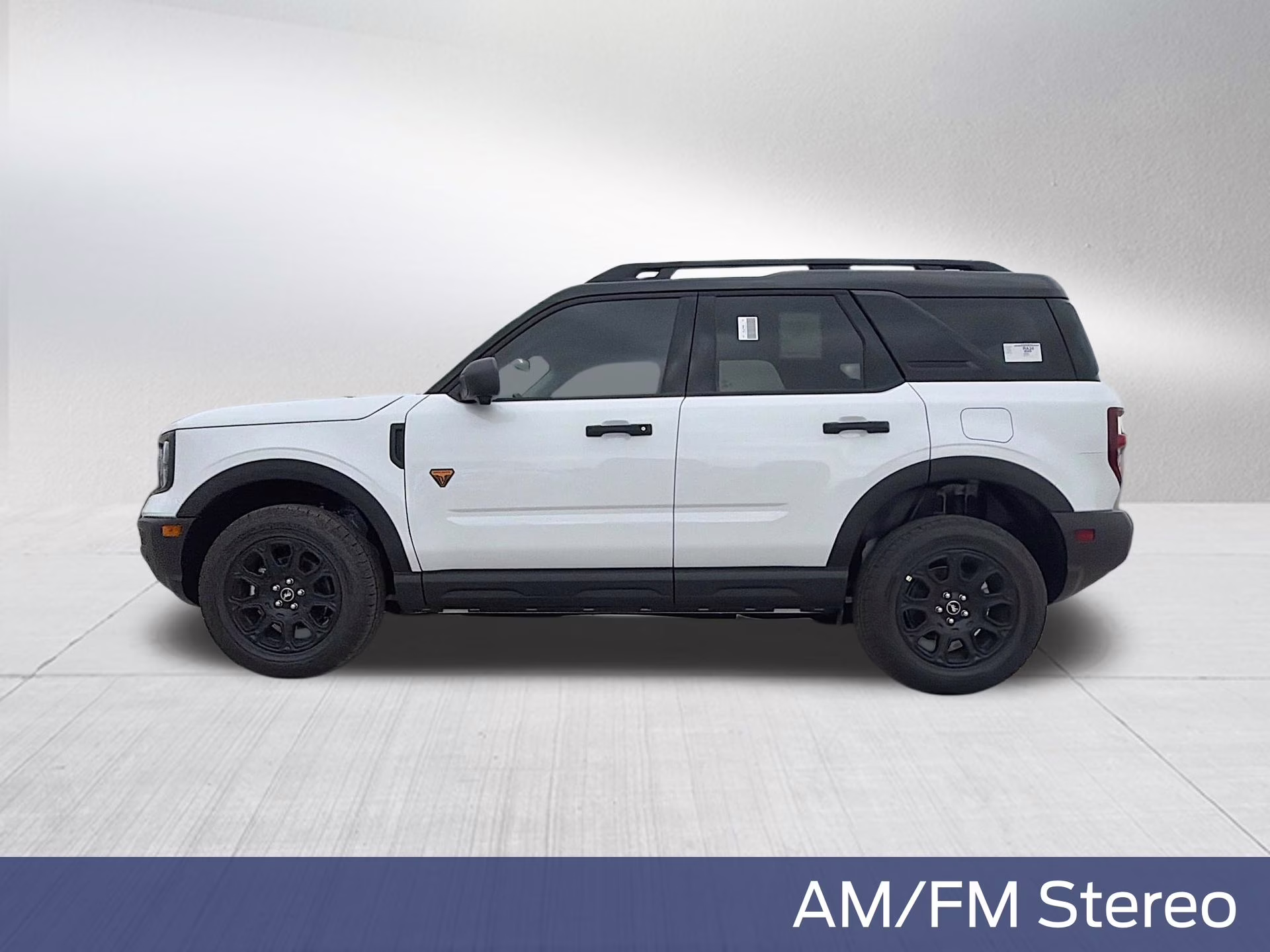 2026 Oxford White Ford Bronco Sport Badlands 4X4 SUV