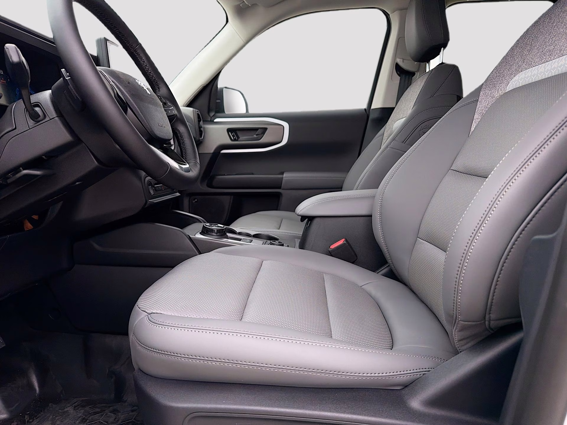 2026 Oxford White Ford Bronco Sport Badlands 4X4 SUV