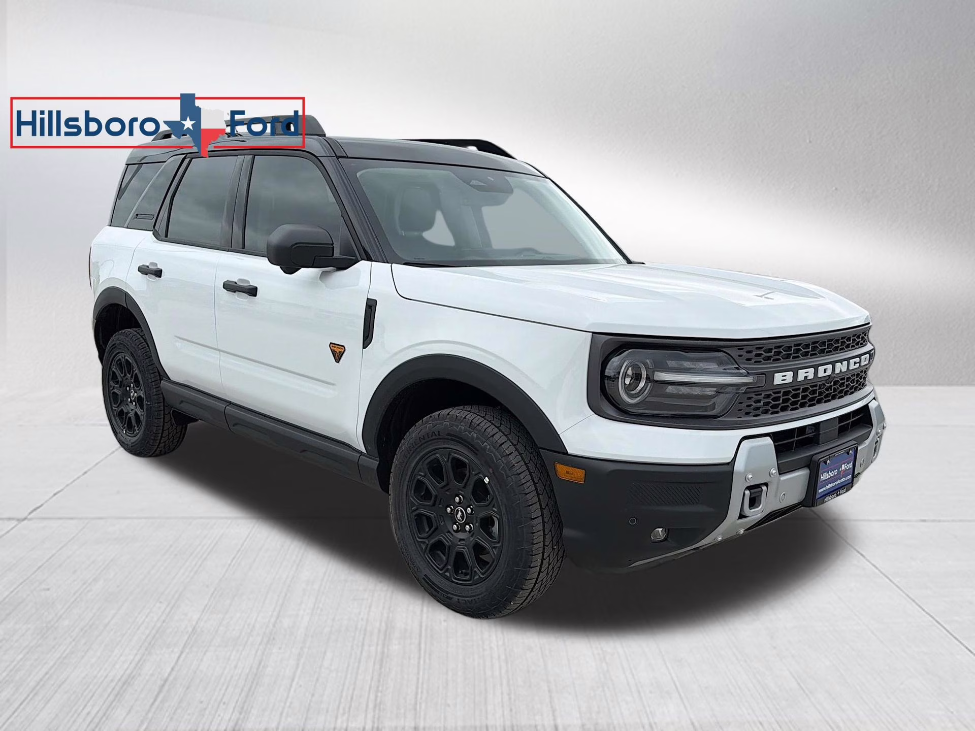 2026 Oxford White Ford Bronco Sport Badlands 4X4 SUV