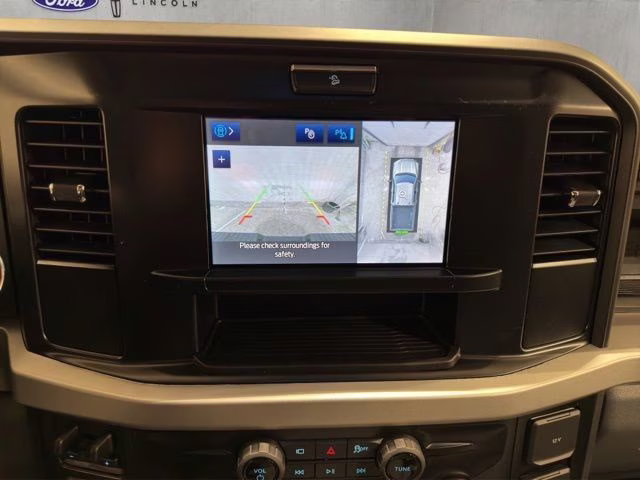 2026 Oxford White Ford Super Duty F-250 SRW XL 4X4 Truck