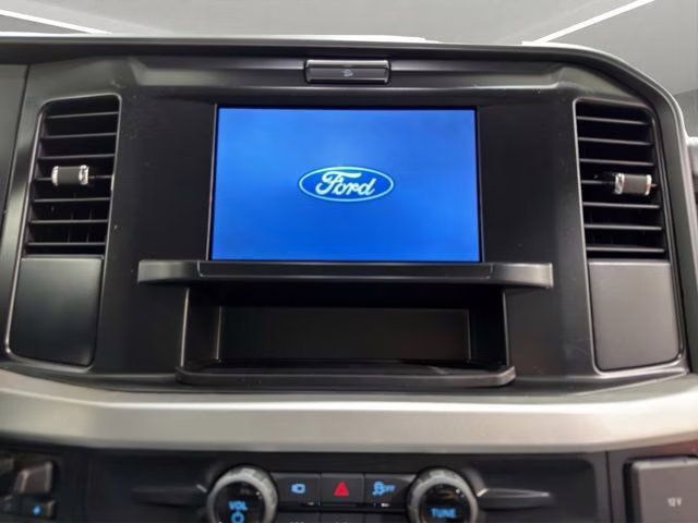 2026 Oxford White Ford Super Duty F-250 SRW XL 4X4 Truck