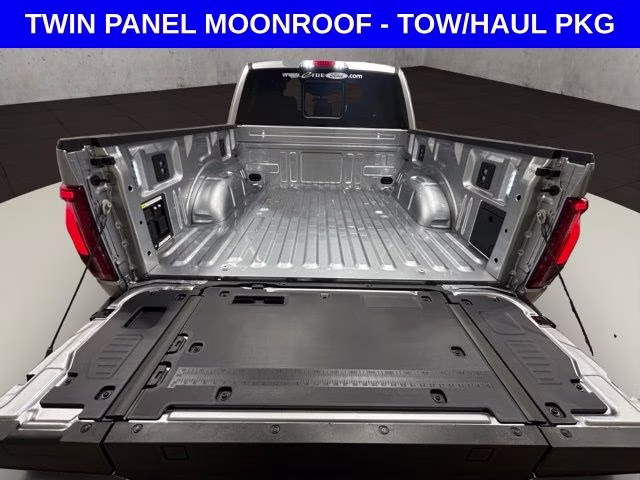 2026 Iconic Silver Metallic Ford F-150 Lariat Chrome 4X4 Truck