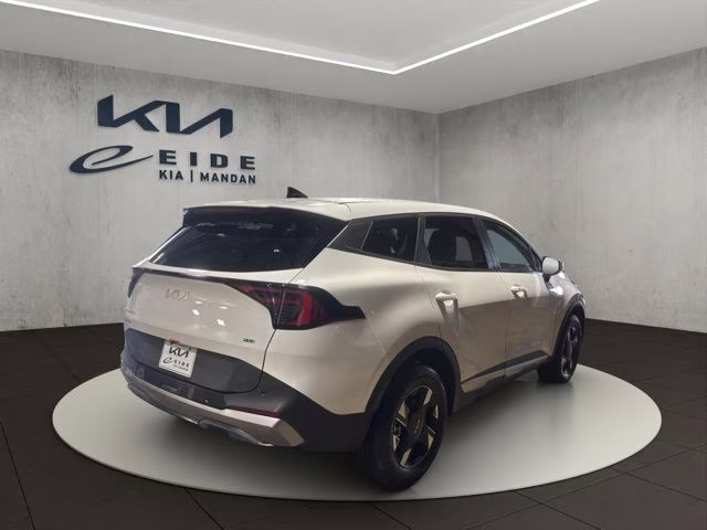2026 Glacial White Pearl Kia Sportage LX AWD SUV