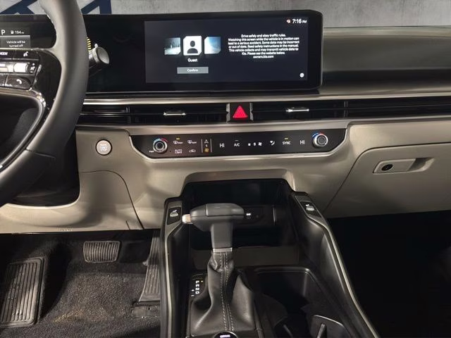 2026 Glacial White Pearl Kia Sorento S AWD SUV