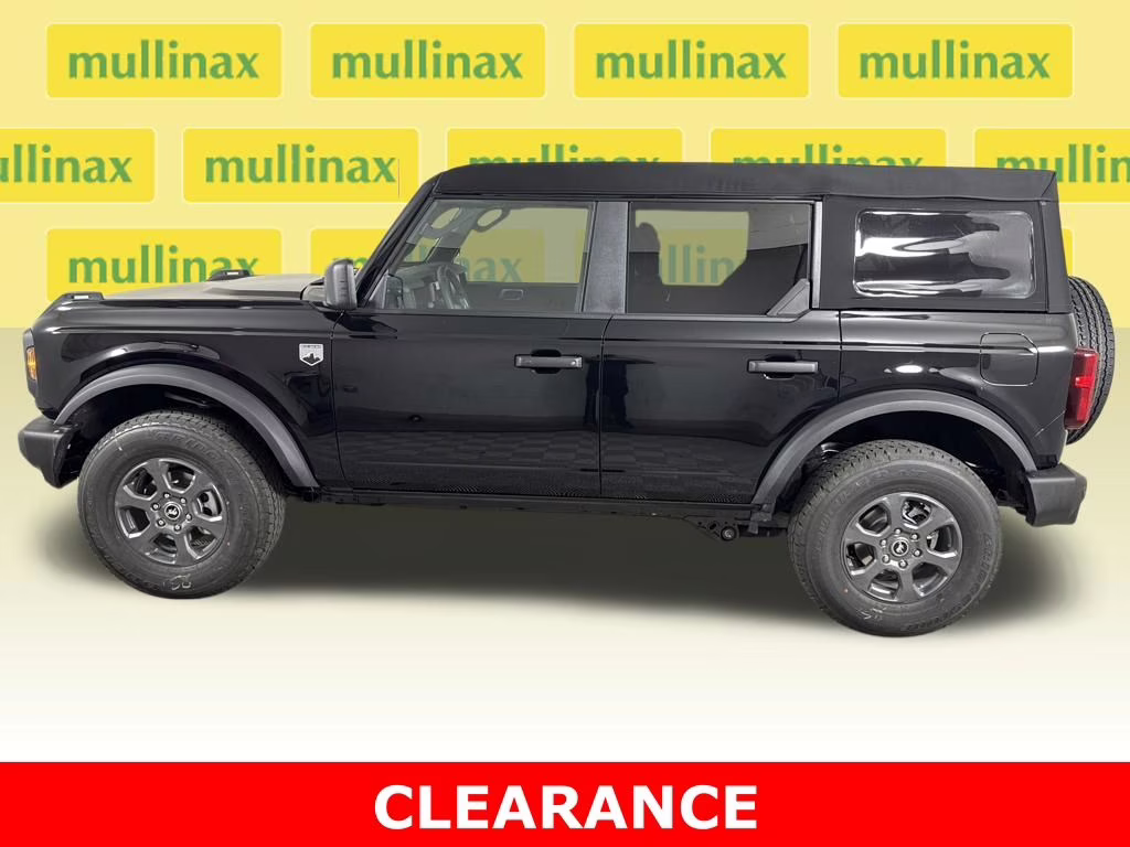 2026 Shadow Black Ford Bronco Big Bend 4X4 SUV