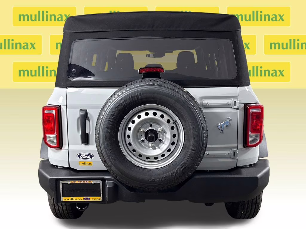 2026 Avalanche Gray Ford Bronco Base 4X4 SUV