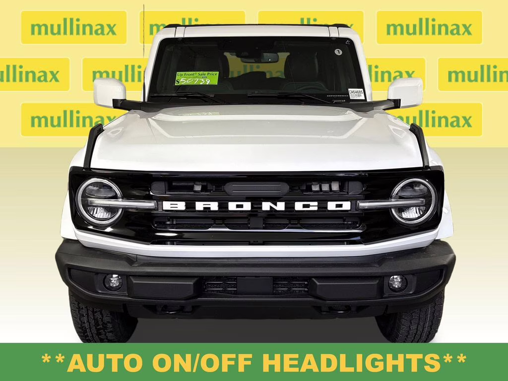2026 Oxford White Ford Bronco Outer Banks 4X4 SUV
