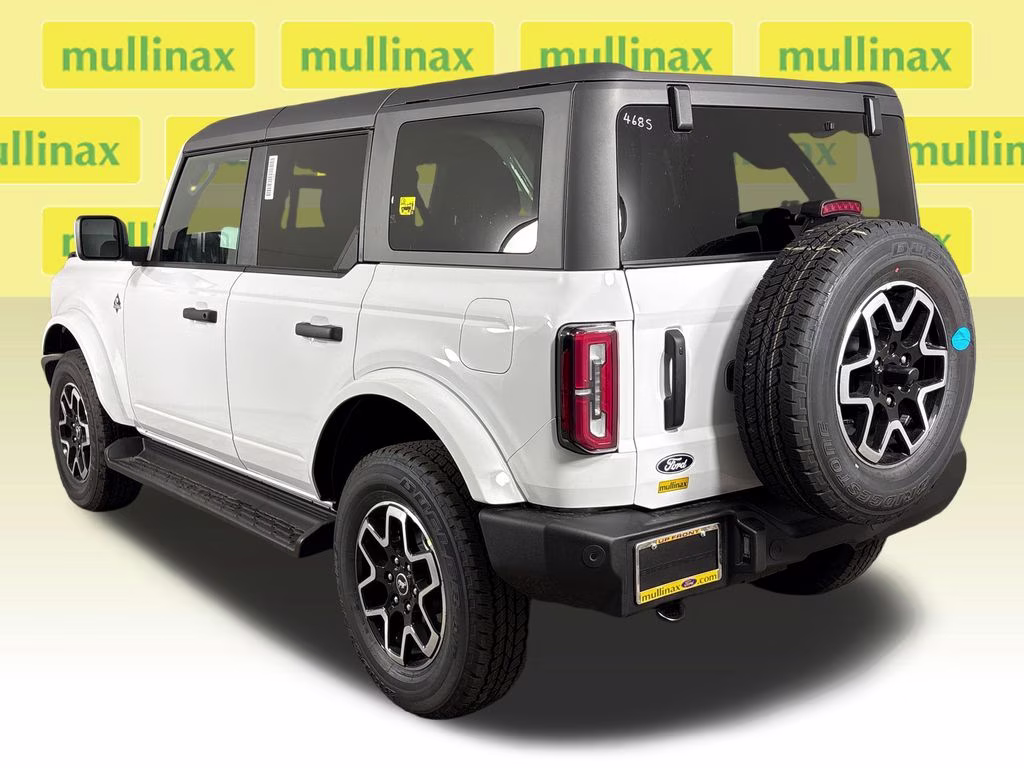 2026 Oxford White Ford Bronco Outer Banks 4X4 SUV