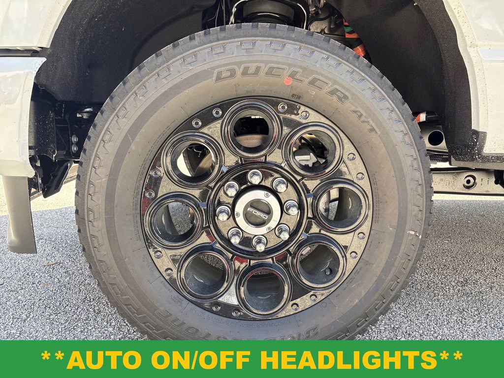 2026 Avalanche Ford Super Duty F-250 SRW XLT 4X4 Truck