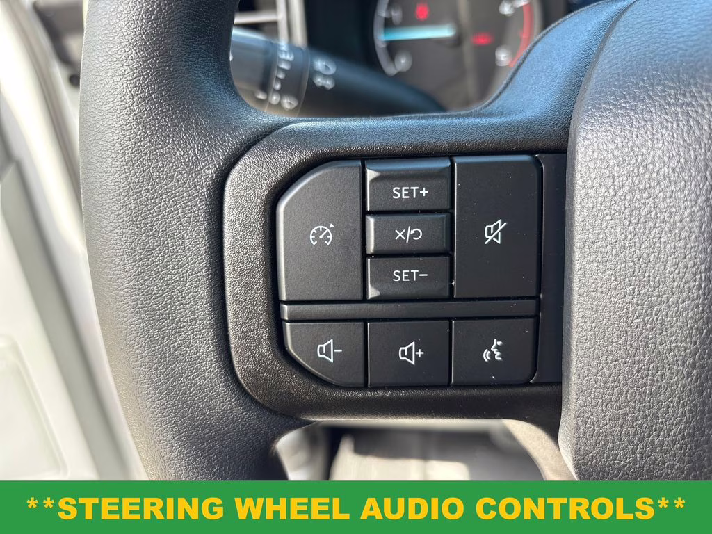 2026 Oxford White Ford Super Duty F-350 SRW XL 4X4 Truck