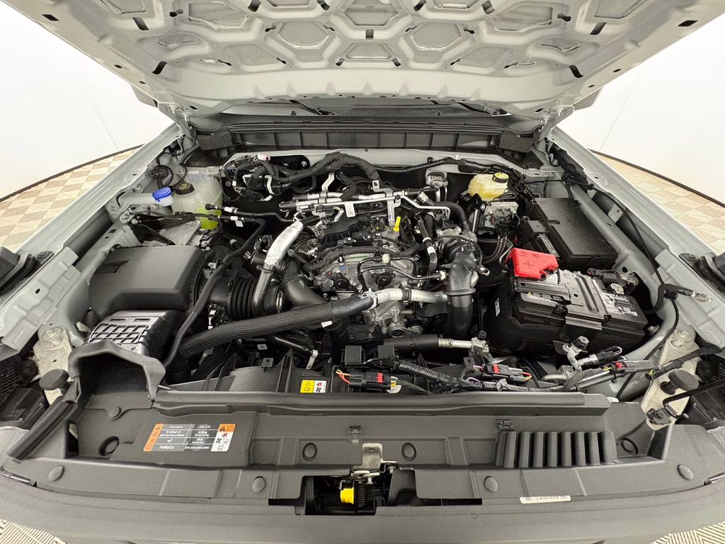 2026 Avalanche Gray Ford Bronco Base 4X4 SUV