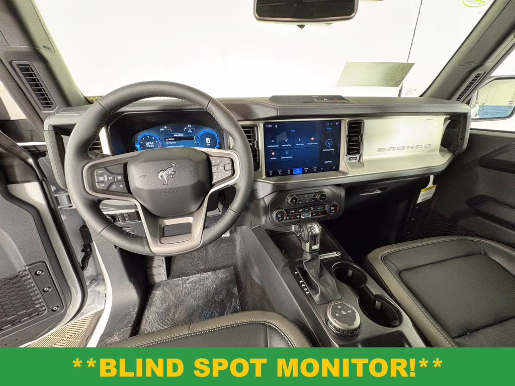 2026 Oxford White Ford Bronco Outer Banks 4X4 SUV