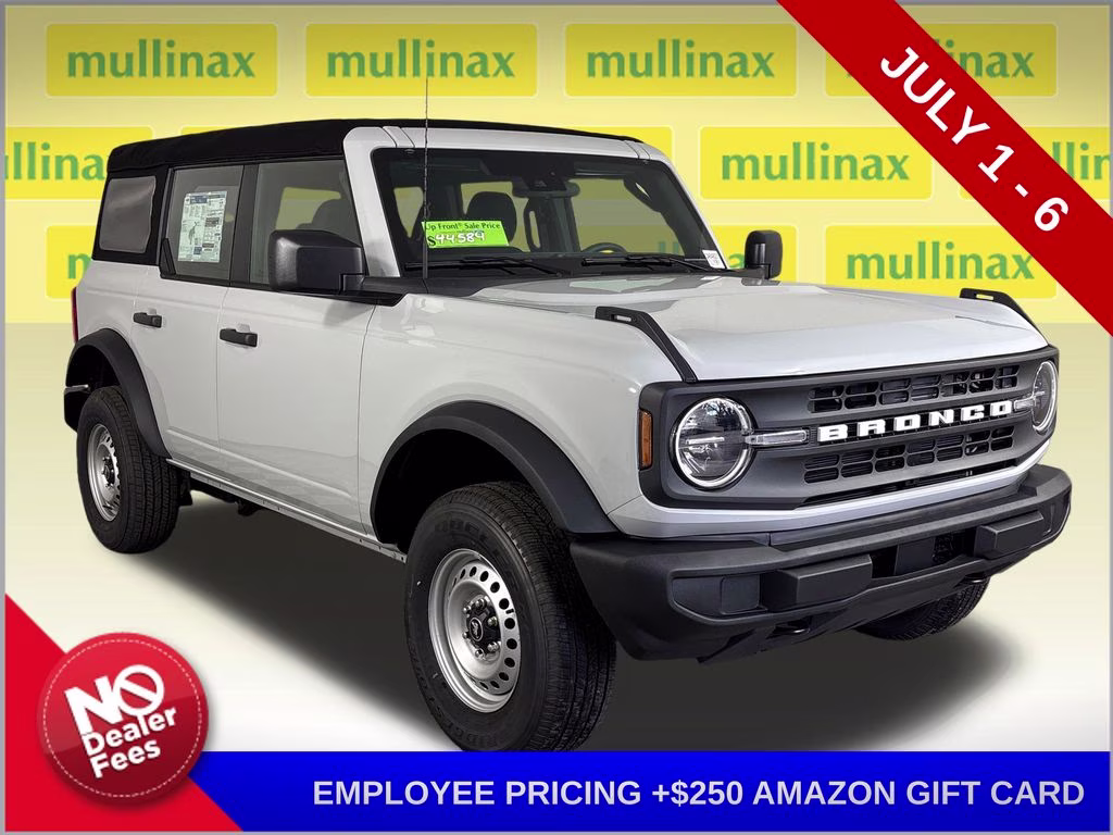 2026 Avalanche Gray Ford Bronco Base 4X4 SUV