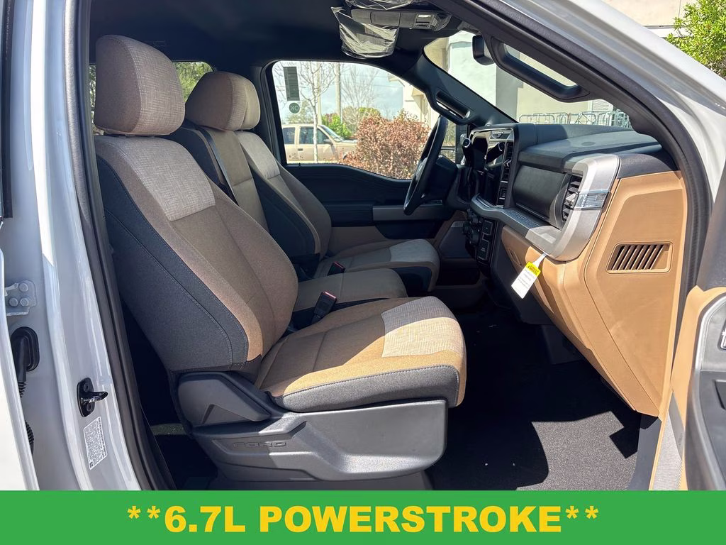 2026 Avalanche Ford Super Duty F-250 SRW XLT 4X4 Truck