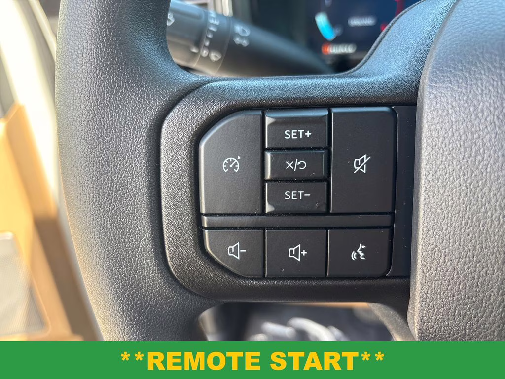 2026 Avalanche Ford Super Duty F-250 SRW XLT 4X4 Truck