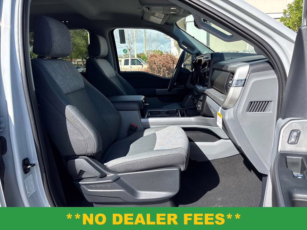 2026 Avalanche Ford Super Duty F-250 SRW XLT 4X4 Truck