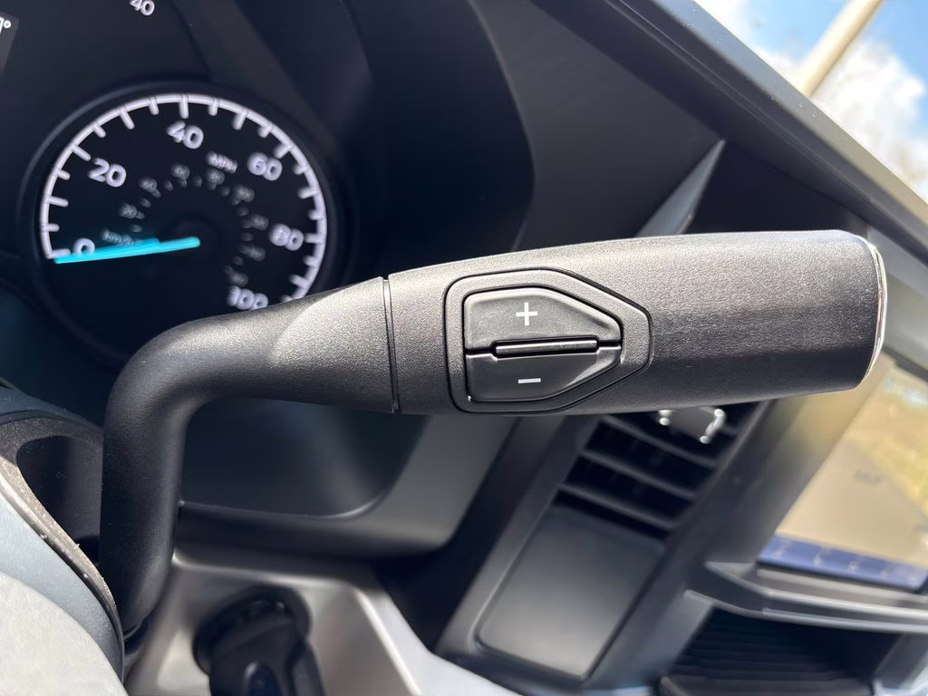 2026 Avalanche Ford Super Duty F-250 SRW XL 4X4 Truck