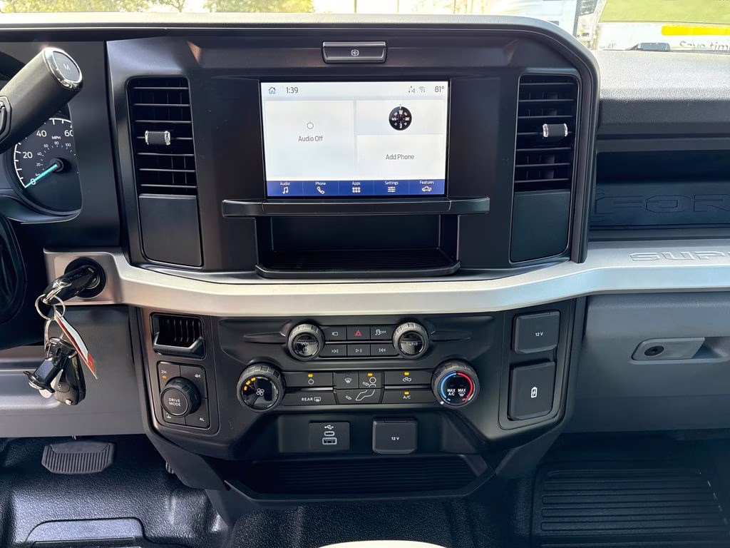 2026 Avalanche Ford Super Duty F-250 SRW XL 4X4 Truck