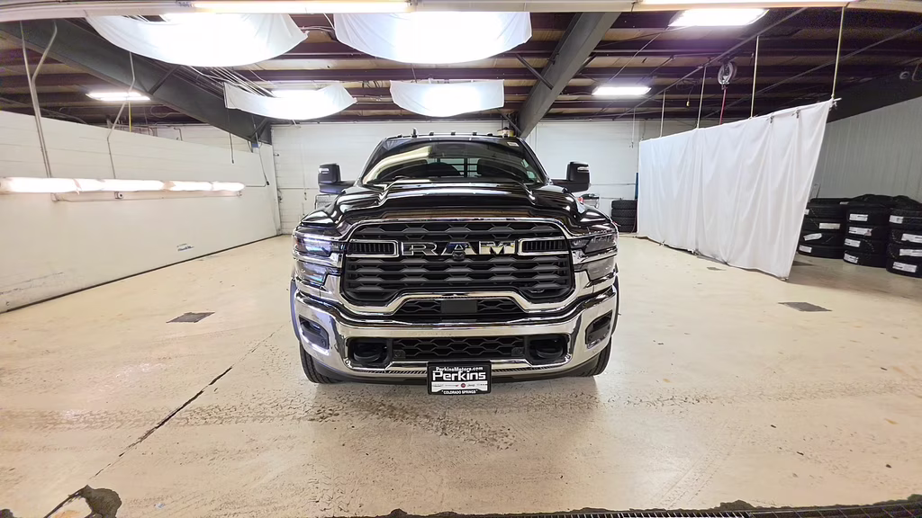 2026 Diamond Black Crystal Pearlcoat Ram 5500HD Tradesman 4X4 Truck