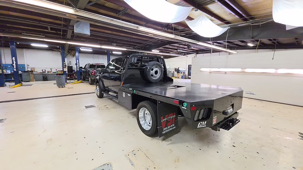 2026 Diamond Black Crystal Pearlcoat Ram 5500HD Tradesman 4X4 Truck