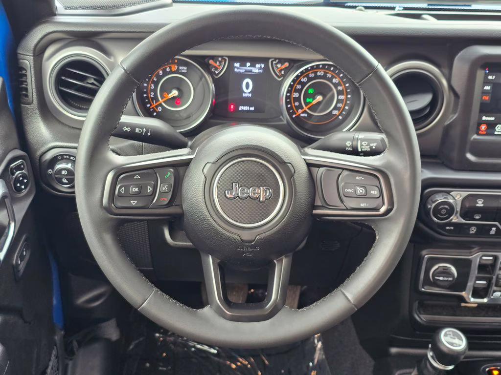 2023 Hydro Blue Pearlcoat Jeep Gladiator Sport S 4X4 Truck