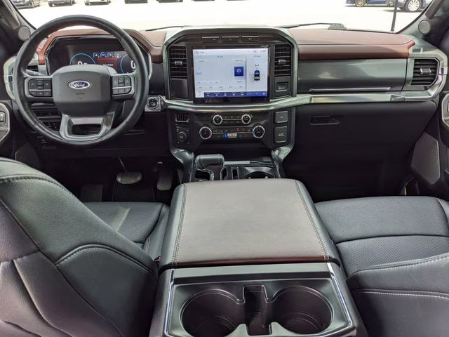 2022 Black Metallic Ford F-150 Lariat 4X4 Truck