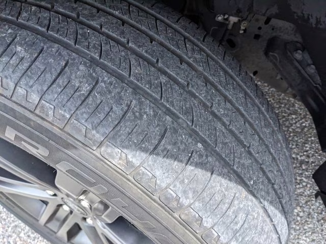 2022 Black Metallic Ford F-150 Lariat 4X4 Truck