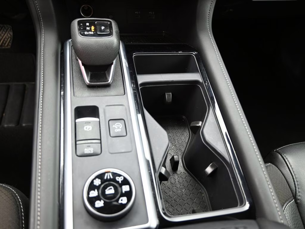 2025 Super Black Nissan Pathfinder SL 4X4 SUV