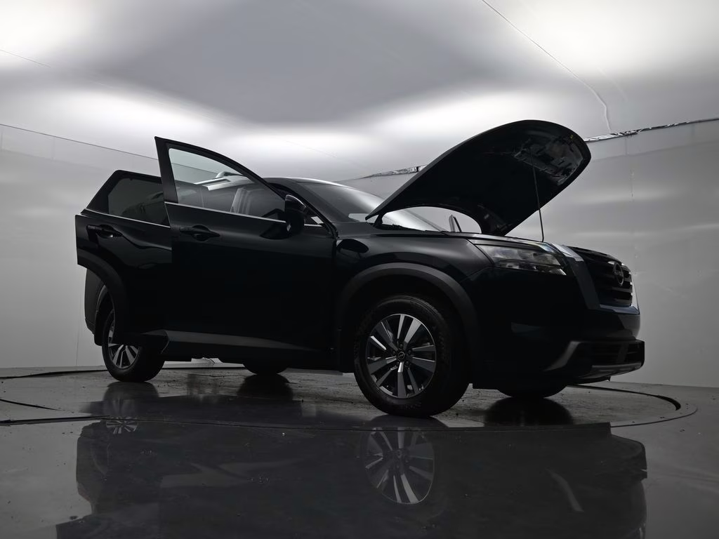 2025 Super Black Nissan Pathfinder SL 4X4 SUV