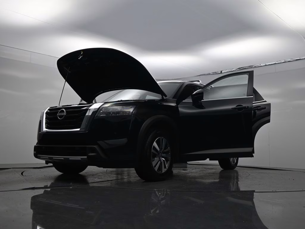 2025 Super Black Nissan Pathfinder SL 4X4 SUV
