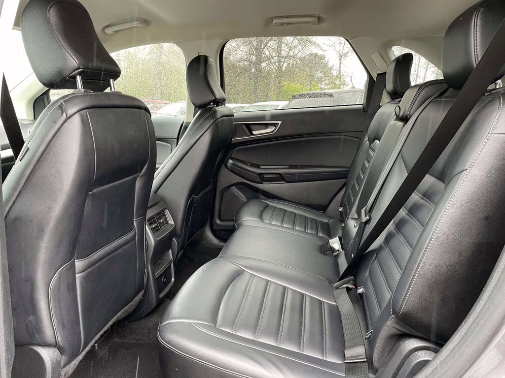 2024 Gray Metallic Ford Edge SEL AWD SUV