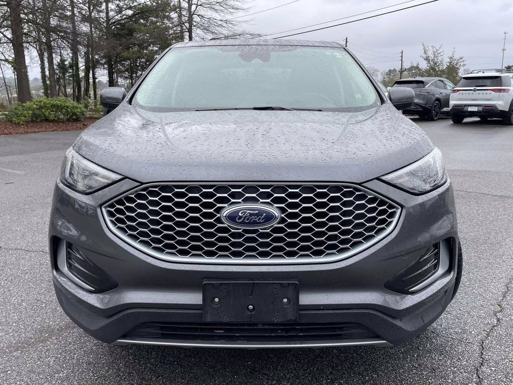 2024 Gray Metallic Ford Edge SEL AWD SUV