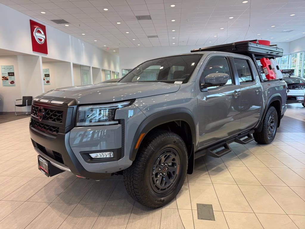 2026 Boulder Gray Pearl Nissan Frontier PRO-4X 4X4 Truck