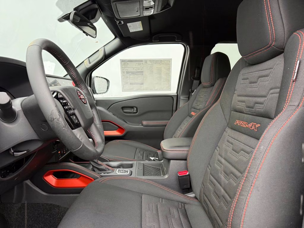 2026 Boulder Gray Pearl Nissan Frontier PRO-4X 4X4 Truck