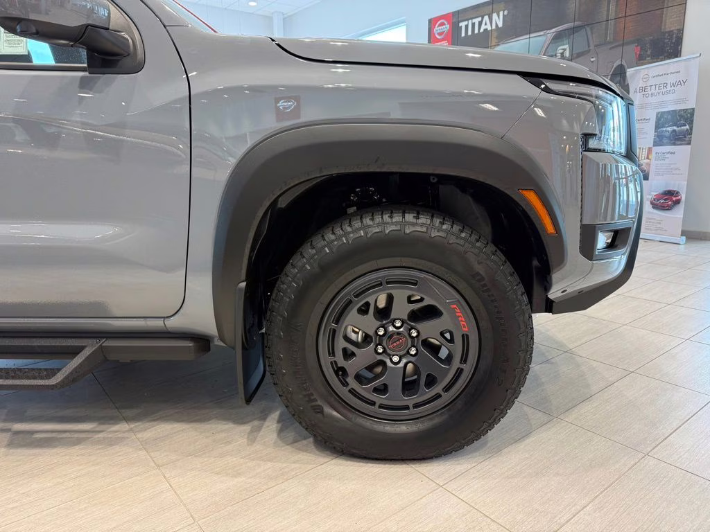 2026 Boulder Gray Pearl Nissan Frontier PRO-4X 4X4 Truck