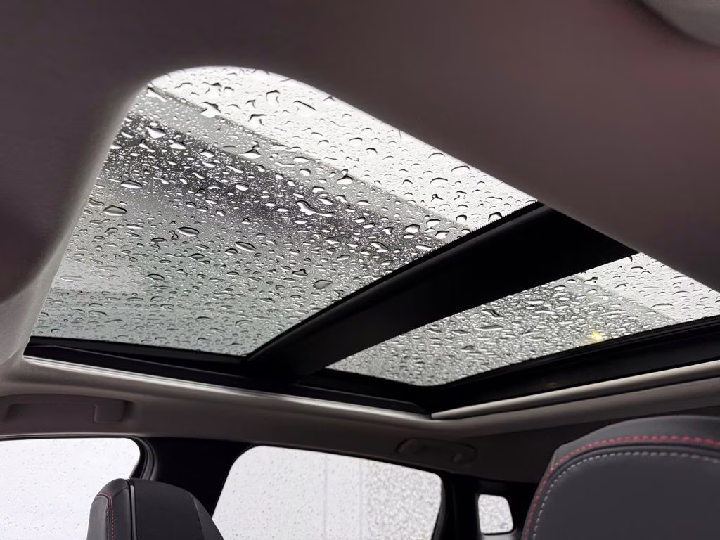 2026 Scarlet Ember Tintcoat Nissan Kicks SR AWD SUV