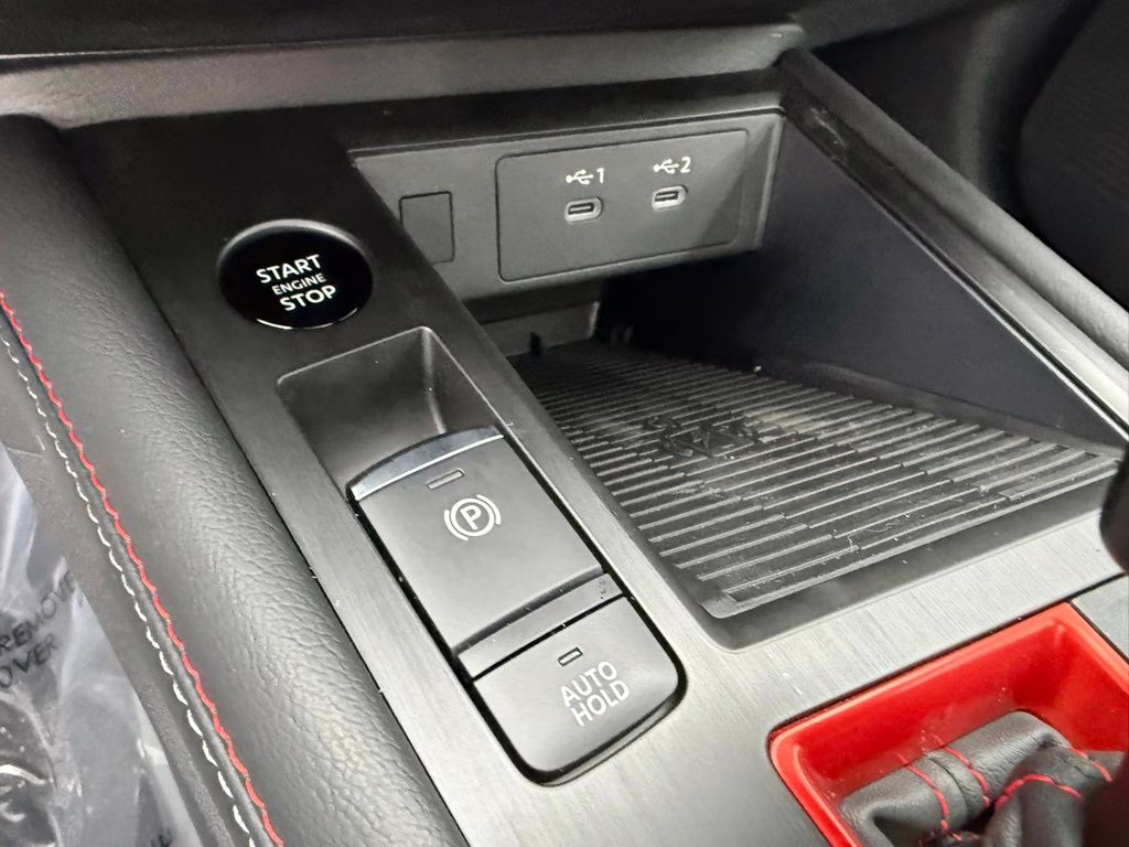 2026 Scarlet Ember Tintcoat Nissan Kicks SR AWD SUV