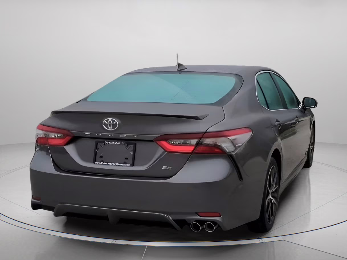 2022 Predawn Gray Mica Toyota Camry SE FWD Sedan