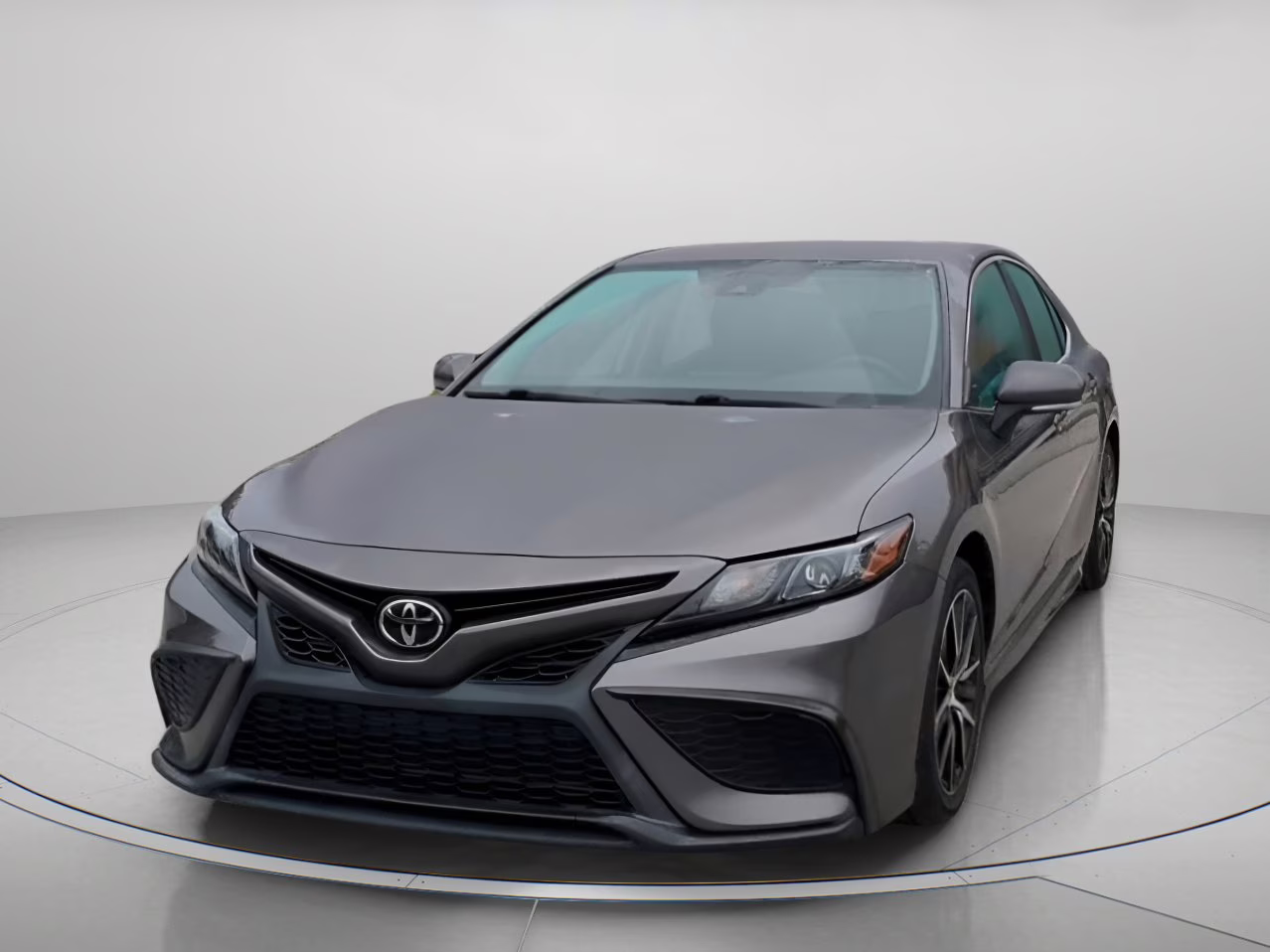 2022 Predawn Gray Mica Toyota Camry SE FWD Sedan
