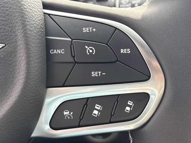 2026 Hydro Blue Pearlcoat Chrysler Pacifica Select FWD Van