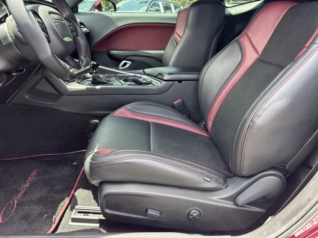 2020 Octane Red Pearlcoat Dodge Challenger R/T Scat Pack RWD Coupe