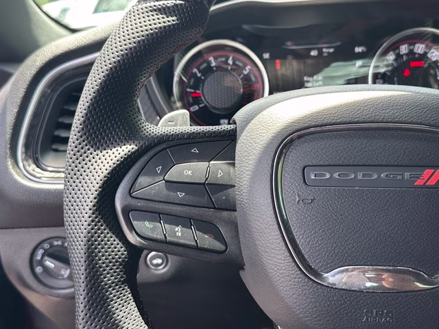 2020 Octane Red Pearlcoat Dodge Challenger R/T Scat Pack RWD Coupe