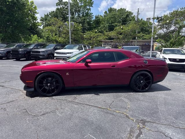 2020 Octane Red Pearlcoat Dodge Challenger R/T Scat Pack RWD Coupe
