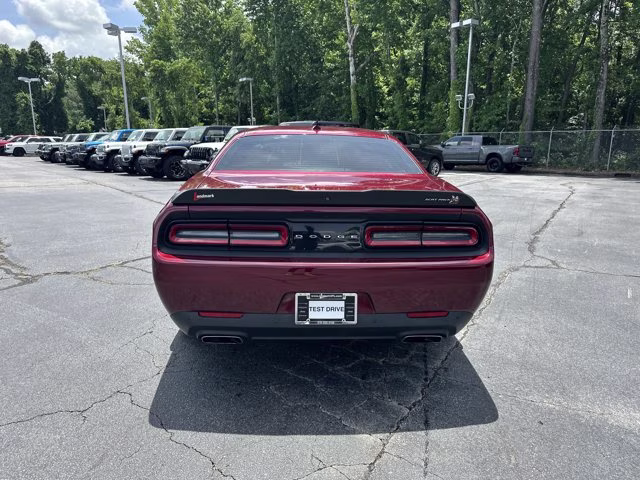 2020 Octane Red Pearlcoat Dodge Challenger R/T Scat Pack RWD Coupe