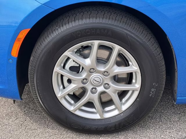 2026 Hydro Blue Pearlcoat Chrysler Pacifica Select FWD Van