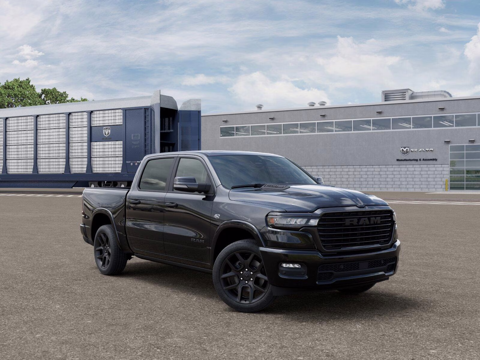 2026 Diamond Black Crystal Pearl Coat Ram 1500 1500 Laramie Crew Cab 4x4 5'7' Box 4X4 Truck