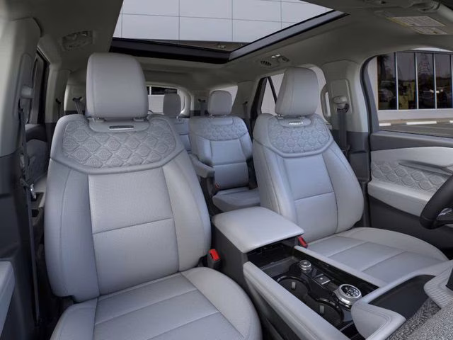 2026 White Metallic Ford Explorer Platinum 4X4 SUV