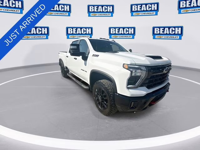 2026 Summit White Chevrolet Silverado 2500 HD LT 4X4 Truck